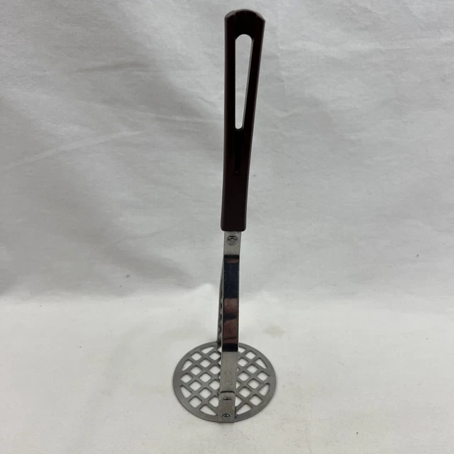 Vintage STANHOME STAINLESS Kitchen Potato Masher Brown Plastic Handle 10"