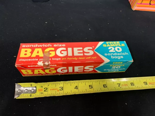 https://www.picclickimg.com/FewAAOSwGylefFL1/RARE-Vintage-BAGGIES-Sandwich-Bags-Sample-Size-Old.webp
