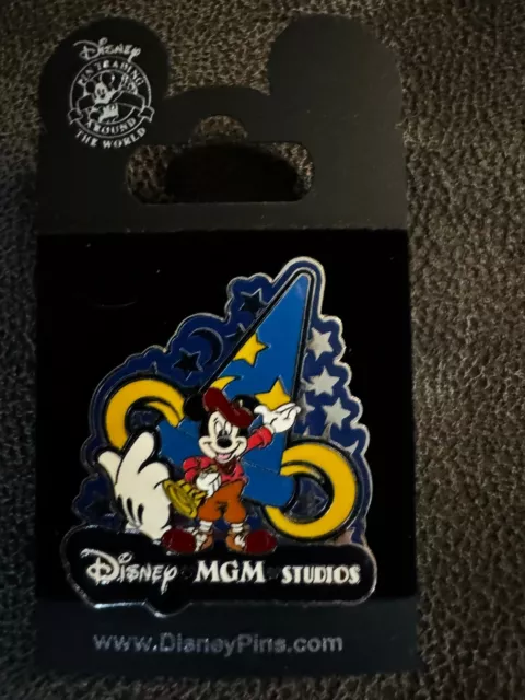 Vintage Disney MGM Studios - Mickey as Director - Sorcerer Hat - Pin