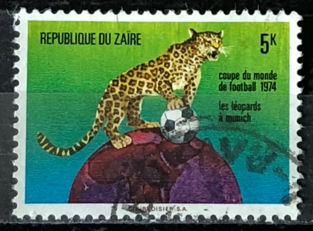 Wildtiere Wildlife  Zaire(Kongo) 1974 Fußball-WM Deutschland Leopard mit Fußball