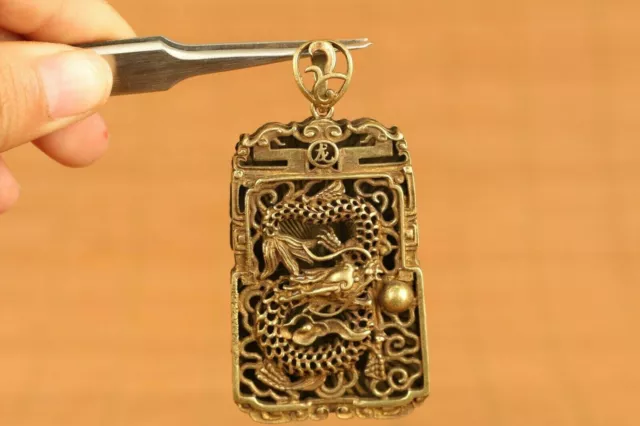 chinese old bronze Hand carving dragon statue netsuke pendant gift Amulets