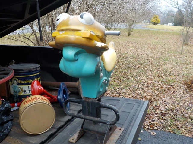 McDonald's Land Hamburgler Store Yard Toy Circa 1970's