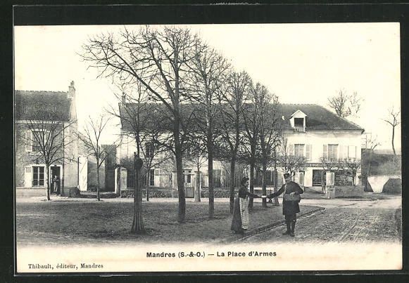 CPA Mandres, La Place d´Armes