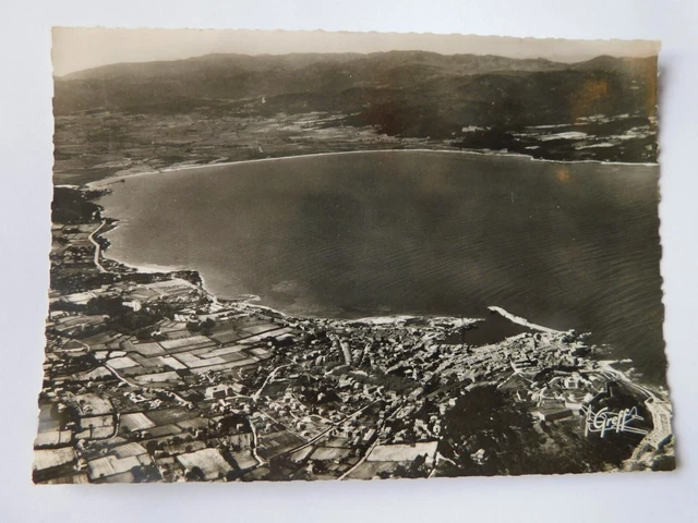 83 VAR CARTE POSTALE  SAINT-TROPEZ N°126 golfe