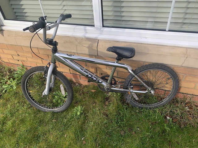 SILVER KIDS BMX bike for ages 5 to 8 years old Used and in good