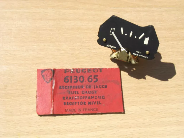 Jauge indicateur niveau carburant Véglia 73335 de compteur Peugeot 504 6130.65