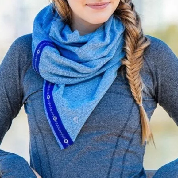 Ivivva Blue Village Chill Scarf