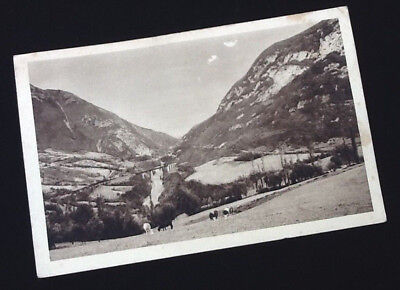 Carte postale ancienne Bellegarde Vue panoramique et les montagnes du Jura Ain 