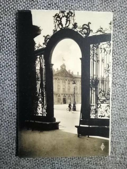Cpa Nancy Grilles De Jean Lamour