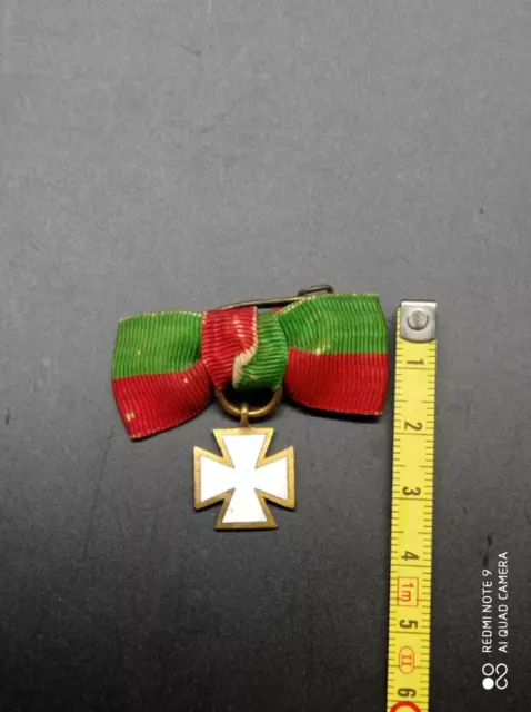 Ancienne Médaille broche militaire croix Blanche , 1908 ,WW1, WW2, à identifier. 3