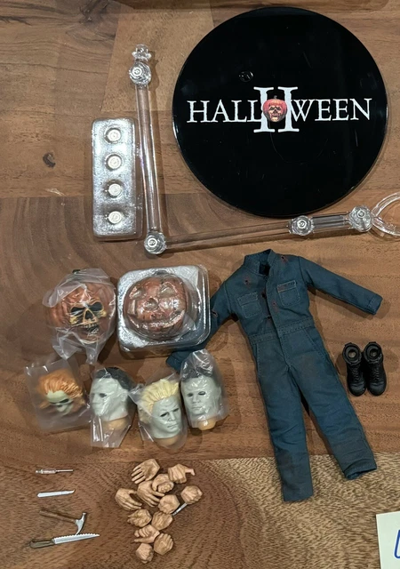 MEZCO ONE:12 MICHAEL MYERS HALLOWEEN 2 1981 Halloween II Accessories