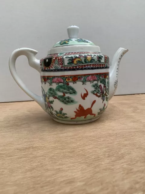 Chinoiserie Teapot, Hand painted, Porcelain, Vintage, Foo Dog / Guardian Lion