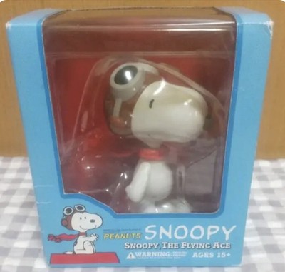 medicom toy snoopy
