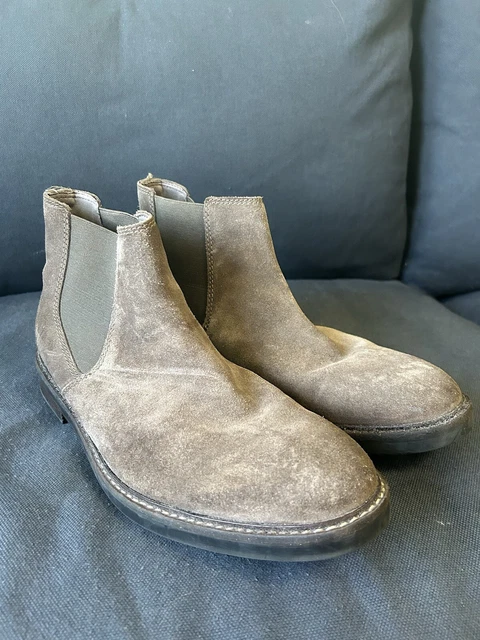 Clarks gobi olive deals
