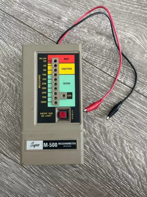 ꙮ Supco M500 Insulation Tester/Electronic Megohmmeter