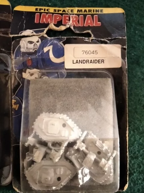 epic 40k Space Marines Landraider (1991)