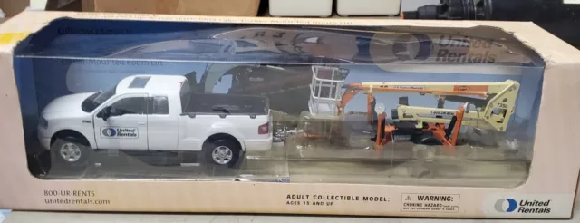 United Rentals Truck Adult Collectable Model Diecast Ford, JLG, United Rentals.