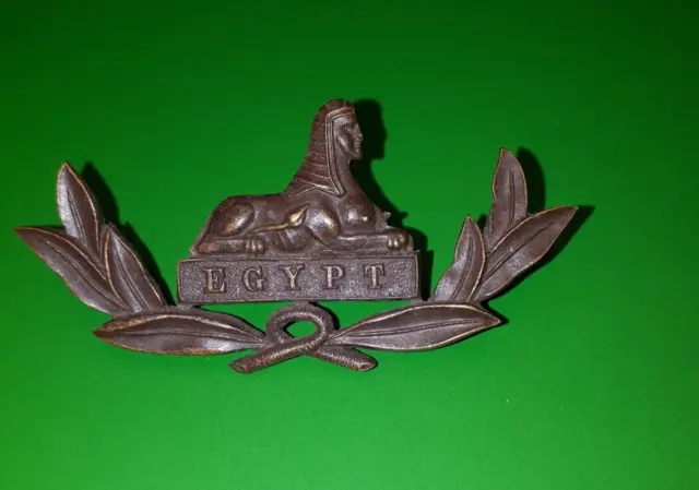 Officers Gloucestershire Regiment British Army Bronze Collar Badge