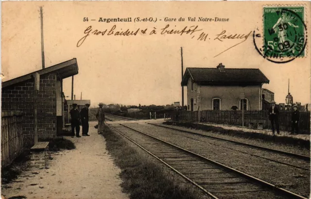 CPA AK ARGENTEUIL - Gare du Val N.-D. (380974)