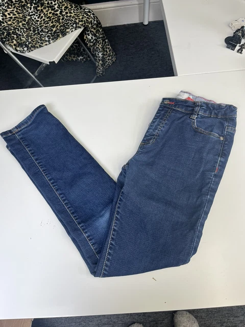 Jeans Boden bambini età 13 anni lunghezza normale ottime condizioni!
