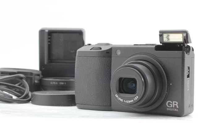 [Near MINT] RICOH GR DIGITAL II 10.1MP Digital Camera GW-1 GH-1 From JAPAN