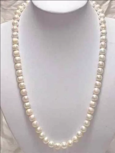 Beautiful Natural 8-9mm White Akoya Cultured Pearl Necklace 25"