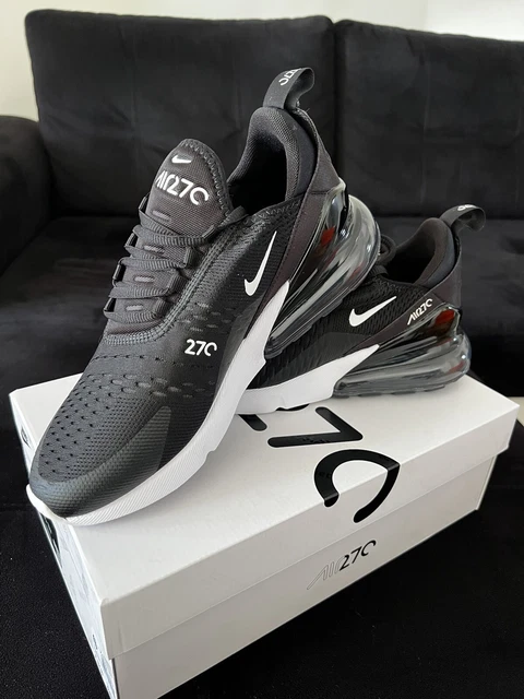 Air max 270 black and white deals size 6