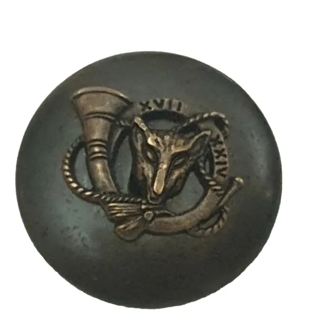 Ancien bouton de collection Old Button /   TETE LOUP/ COR/ VENERIE CHASSE