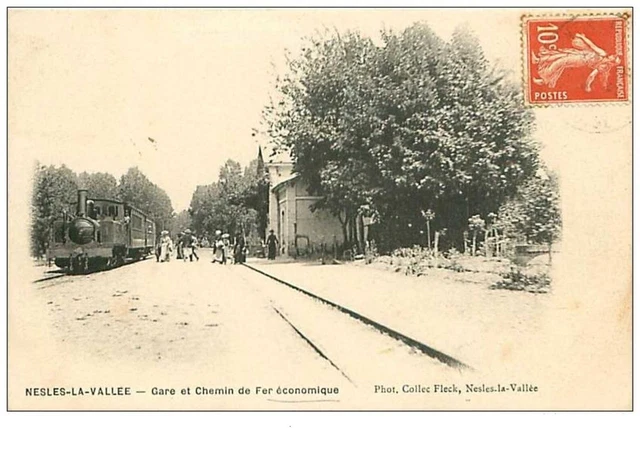 95.NESLES LA VALLEE.n°217.TRAIN STATION AND RAILWAY ECONOMICAL.TRAIN