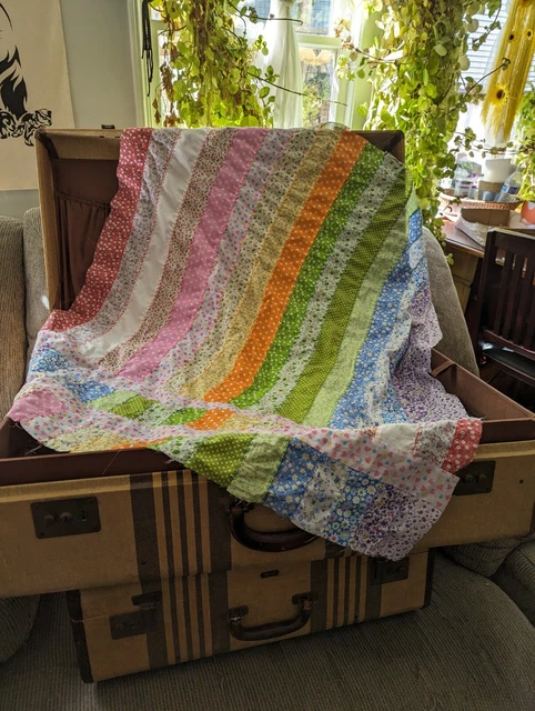 Top de edredón sin terminar Boho. Bordado de costura. Pet Baby Love 40x34" LGBTQIA2S+