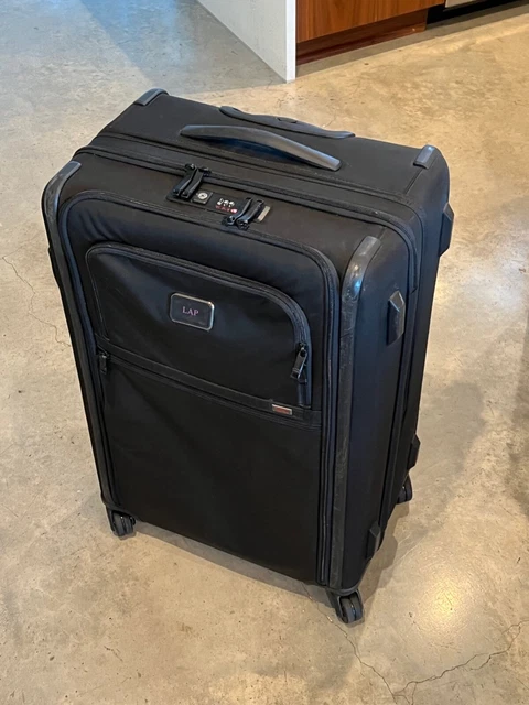 TUMI Alpha 3 Medium Trip Expandable 4-Wheel Suitcase, Black (1171661041) 3