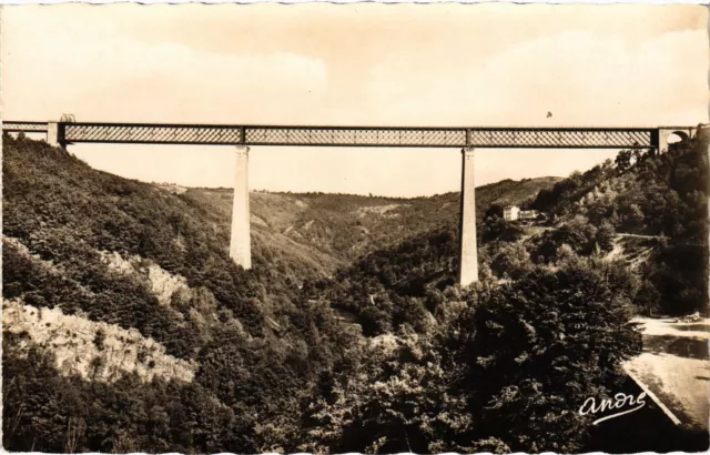 CPA Puy de Dome Viaduc des Fades, Le Geant d'Europe FRANCE (1304373)