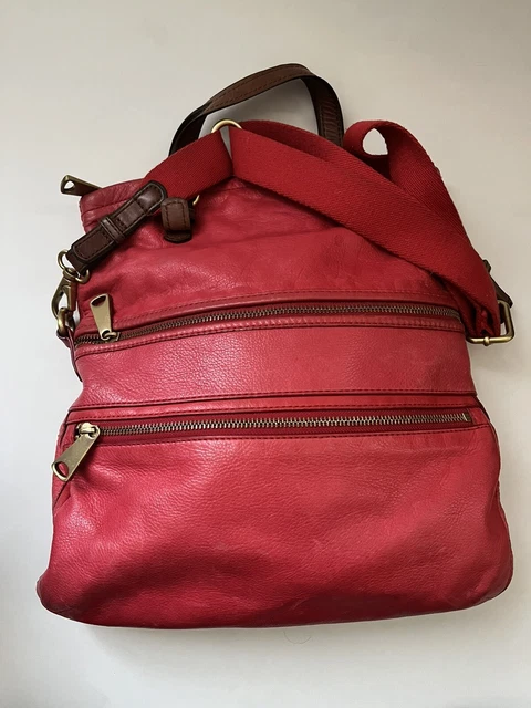FOSSIL Morgan Traveler RED Pebbled Leather Messenger Crossbody /Shoulder Bag