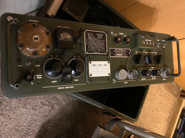 RT-671 PRC-47 US Military Radio Transmitter Receiver Set  (NOS - unissued)