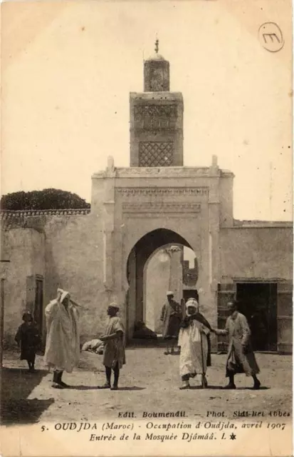 CPA AK OUDJDA Entrée de la Mosquée Djamaa MAROC (720106)