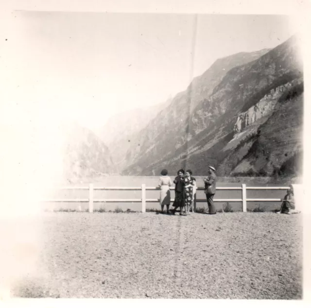 YY5336 France 1938, Lac Artificiel Dans Les Alpes, Photo Period, Vintage Photo