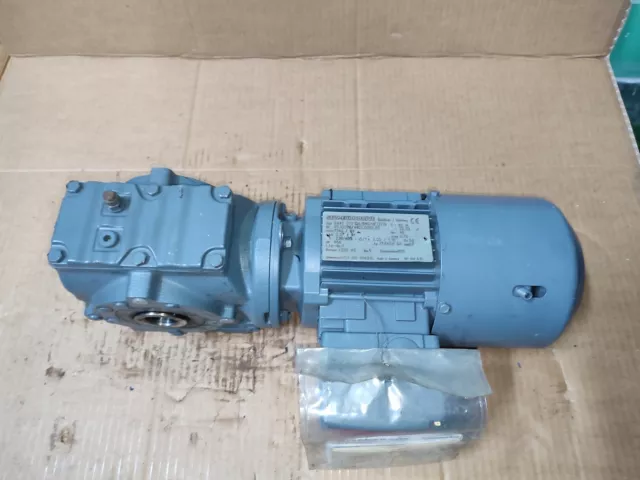 Gearmotor SEW SA47 DT71D4/BMG/HF 0.37kW 68/min /#8 O1TA 9941