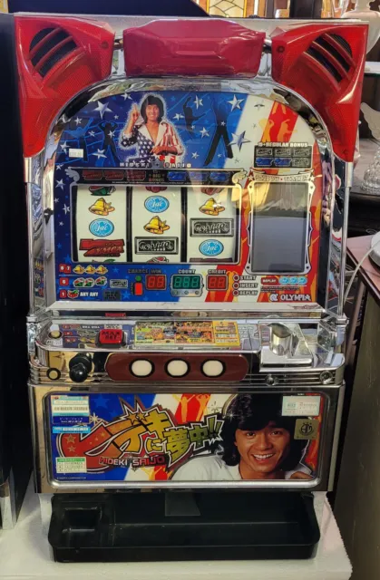 Vintage Hideki Saijo Medal Operated Slot Machine, Works & Includes Medals.