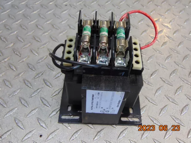 Allen Bradley 1497-E-Hxdx-3-N .250 Kva Transformer Pri: 208V Sec: 120V