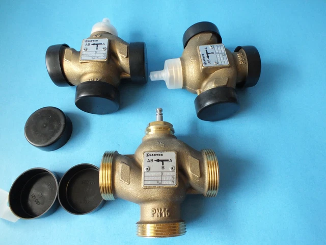 1 pz SAUTER BXN025 F200 (BXN025F200) valvola 3 vie, connettore filettato.