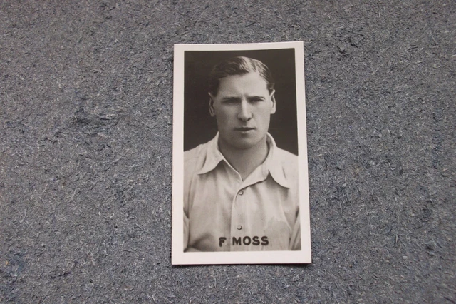 Amalgamated Press 1923 Football Captains  F.MOSS (Aston Villa) No 57