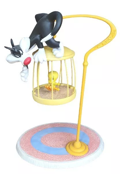 WEDGWOOD - LOONEY TUNES - Limited. Edn.. 1000 - SYLVESTER & TWEETY PIE - TWAPPED