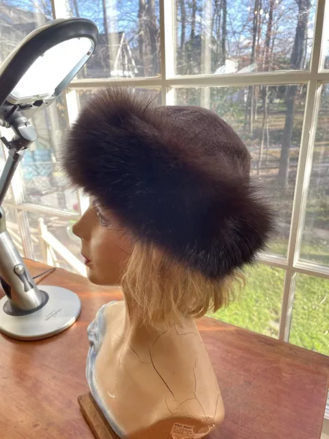 Vintage Kyi Kyi  black Fox trimmed hat