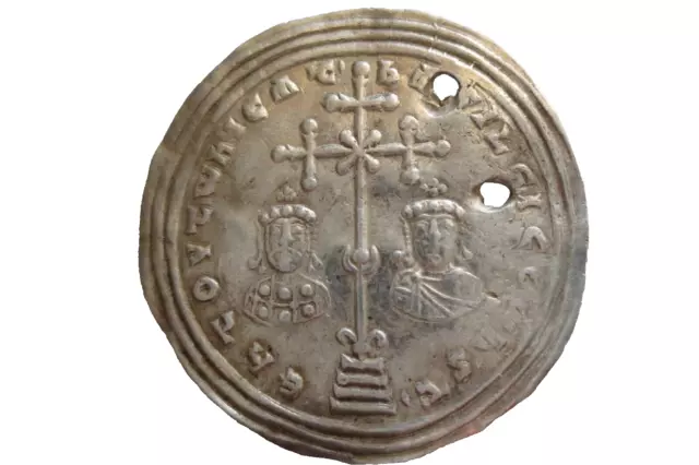 Byzantine 11 cent. silver milareison 30 mm, 2,93 g, Basileios II, Konstantinopol