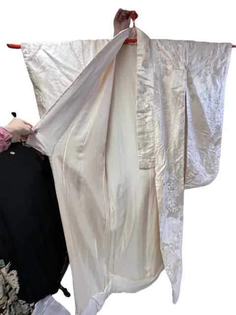Japanese Kimono Uchikake Vintage Silk Ivory Wedding Luxurious Peacocks 3