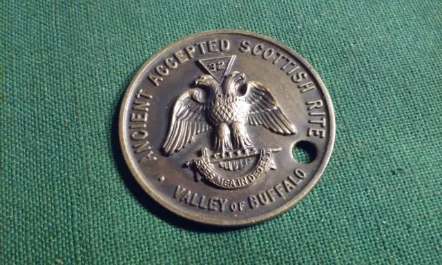 ancient accepted Scottish rite masonic token 32` valley of buffalo 1958 #439