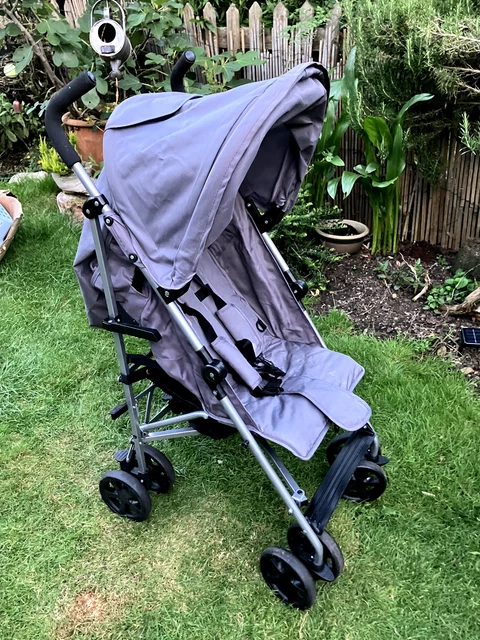 Cuggl cedar 4 wheeler pushchair sales