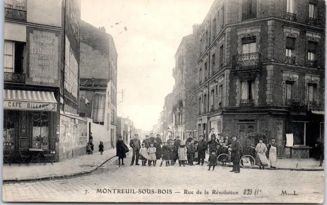 93 MONTREUIL SOUS BOIS - la rue de la revolution.