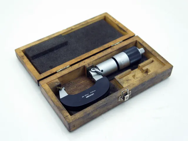 Mitutoyo Mikrometer Bügelmeßschraube 102-651 / 25-50mm / 0,01mm