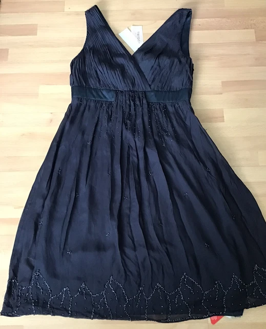 TWIGGY - collection - FLOATY / FORMAL DRESS - NAVY - SUZE 14 - NEW WTAGS.